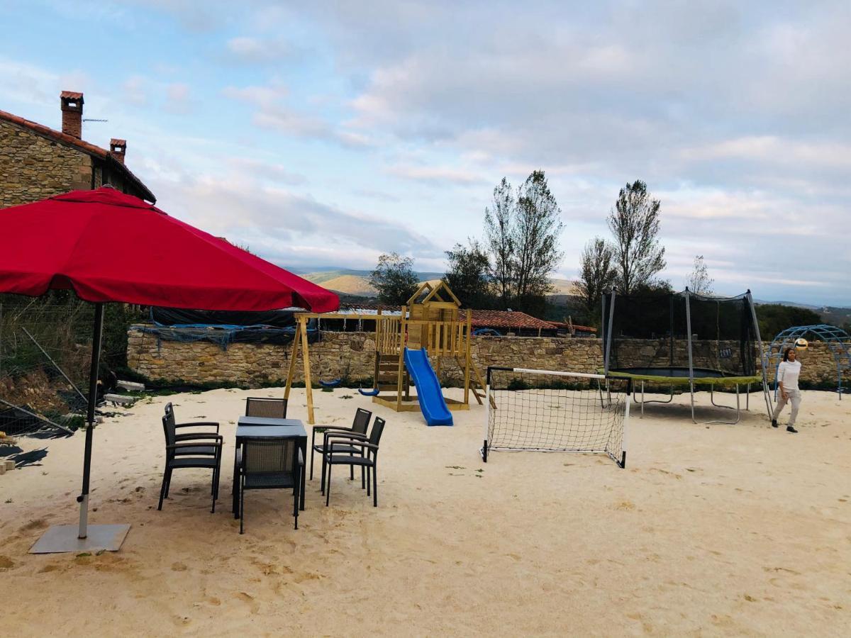 El Valle Perdido Casas Rurales Revelillas 외부 사진