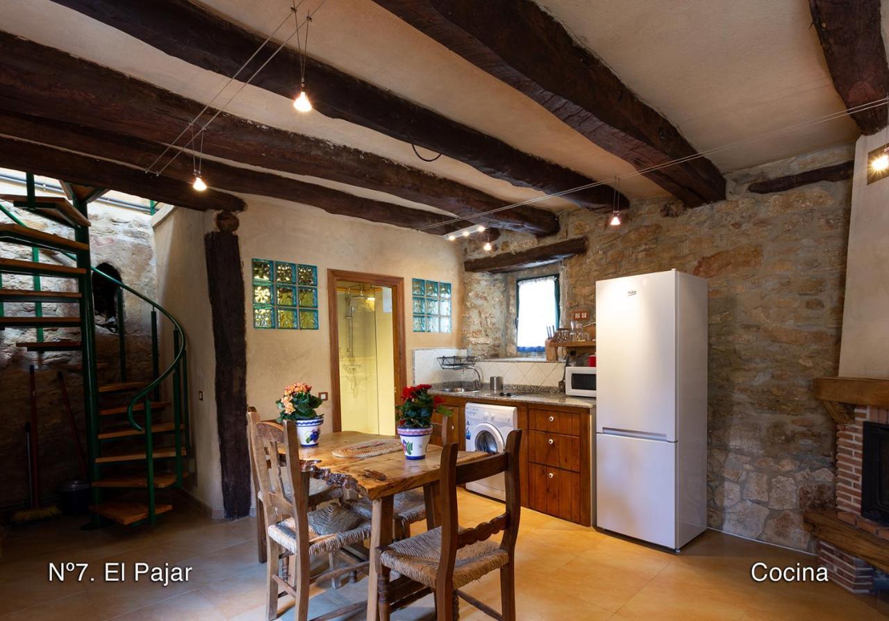 El Valle Perdido Casas Rurales Revelillas 외부 사진